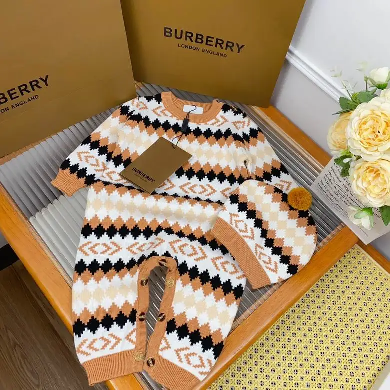 Burberry sz59-90  (1)